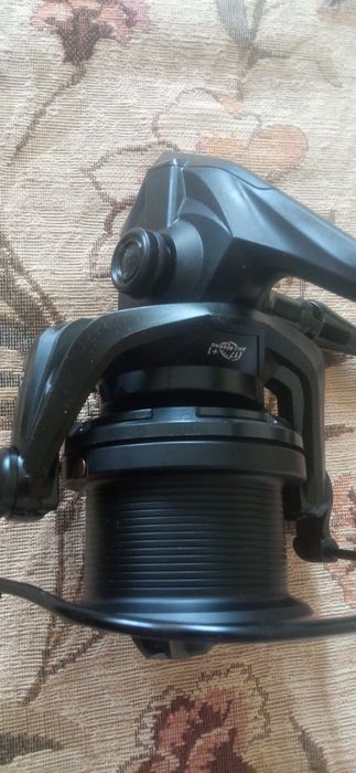 Катушка карповая 8000