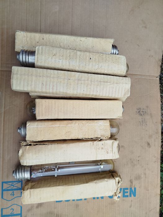 Лампи Днат 400,250 натрієві лампи