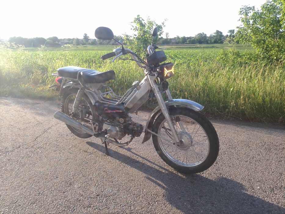 Delta 72cc, Торг
