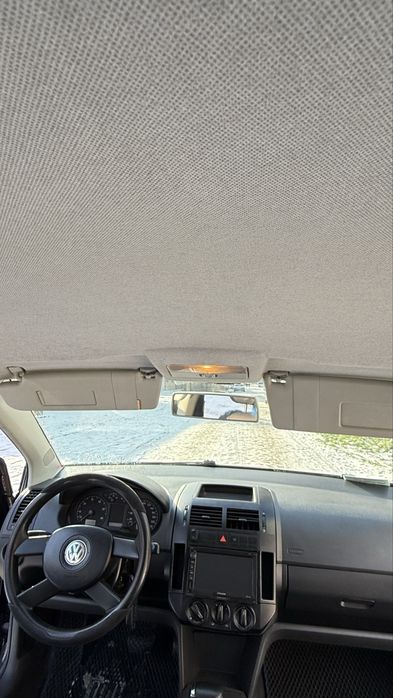Volkswagen Polo  .