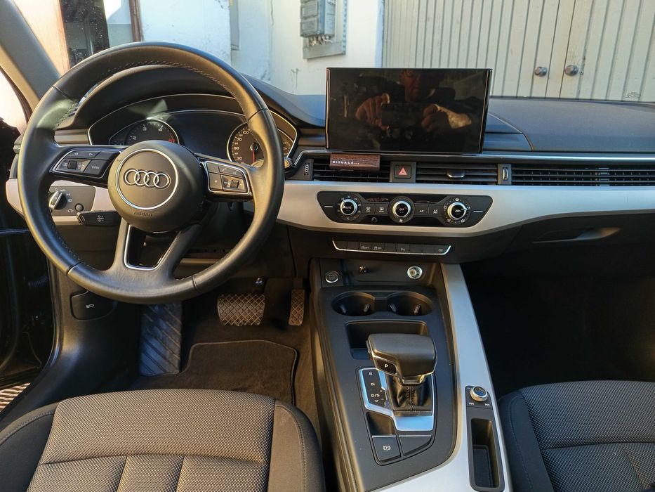 Audi A4 B9 lift 2.0 TDI, el.klapa, el.hak, led stan bardzo dobry