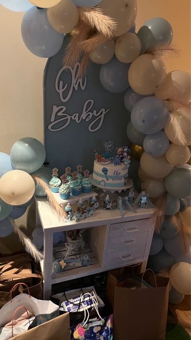 aluguer de mesas e cadeiras, decoracao de festa sobre orcamento.