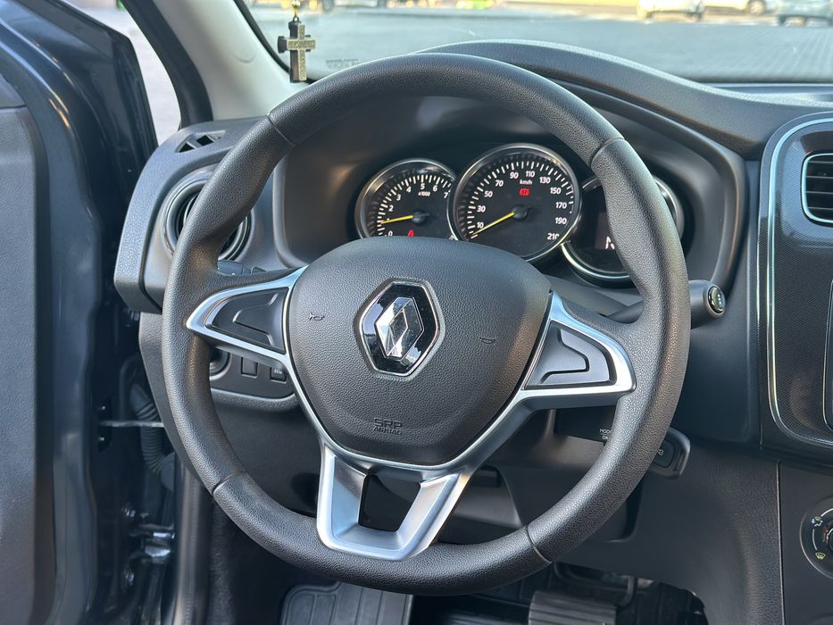 Продам Renault Sandero