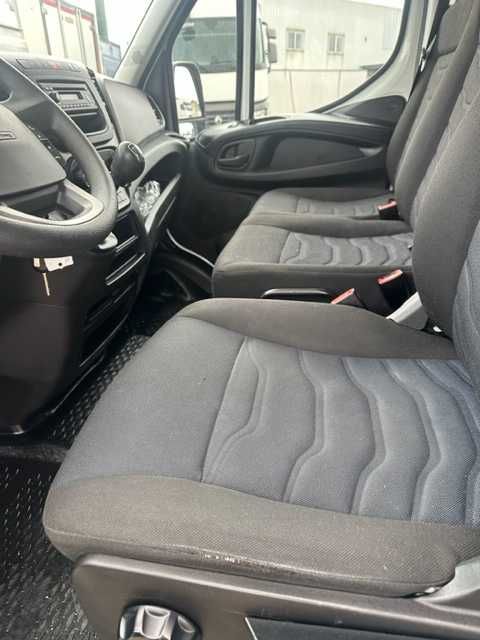 LIGEIRO DE MERCADORIAS IVECO DAILY 35C14
