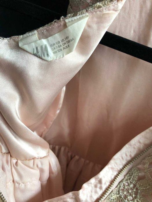 H&M святкова сукня, фатин 128 см на ранок у садок новий рік