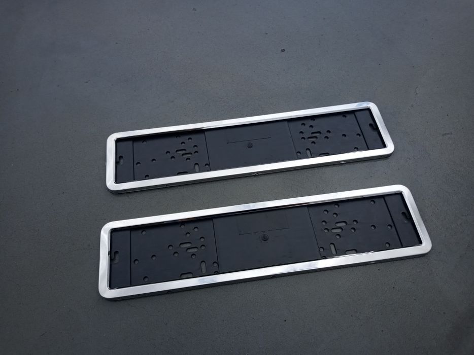 Номерні рамки з нержавіючої сталі, Рамка під номера автомобіля