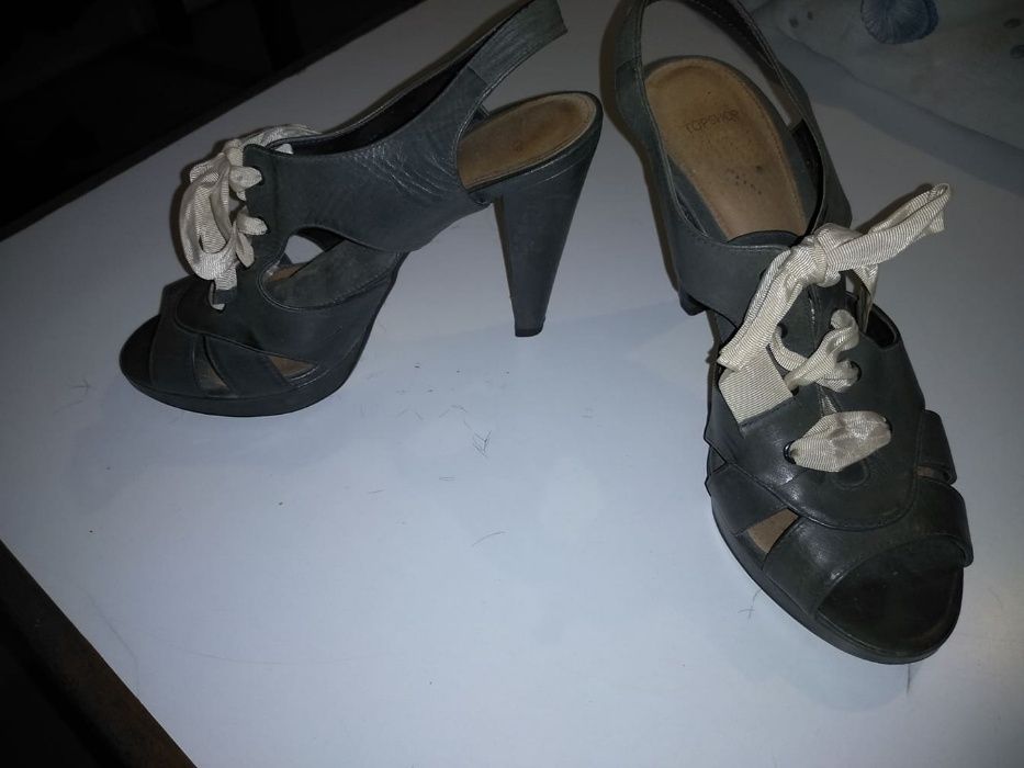 Sandálias cinzentas TOPSHOP 39