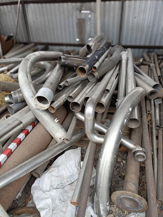 Трубы из пищевой нержавейки  разные