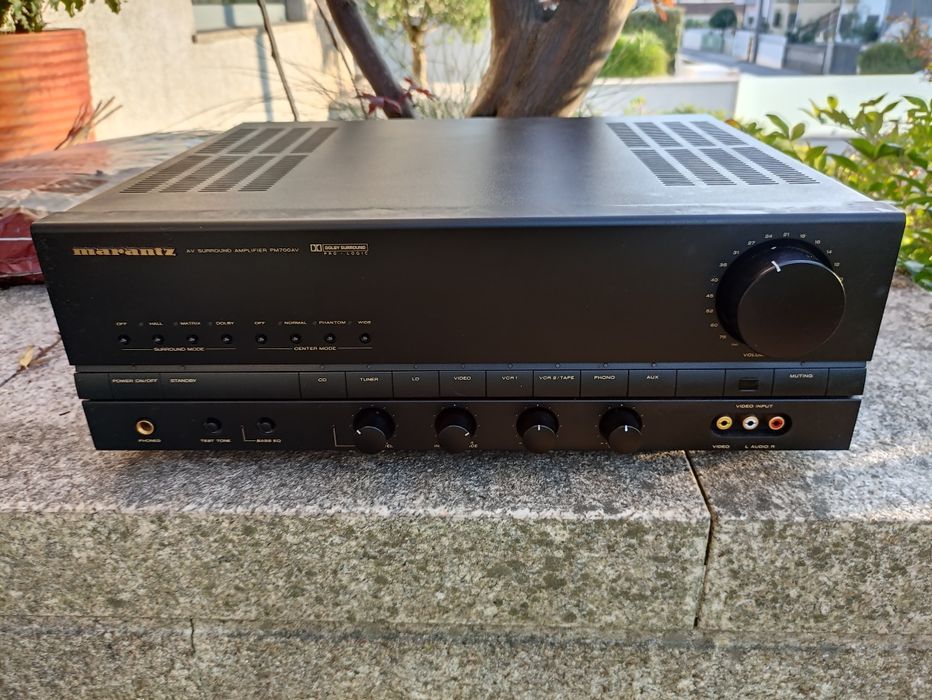 Marantz amplificador PM700 AV