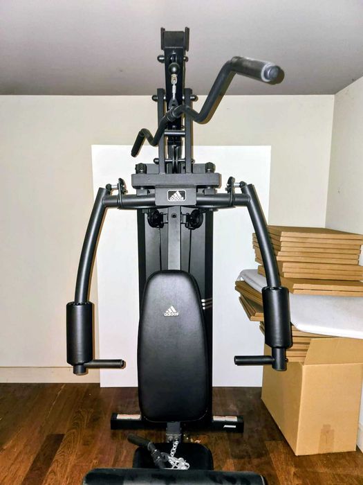 Máquina de Musculação Adidas Home Gym – Excelente Estado