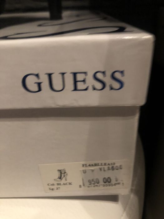 Botki GUESS rozmiar 37