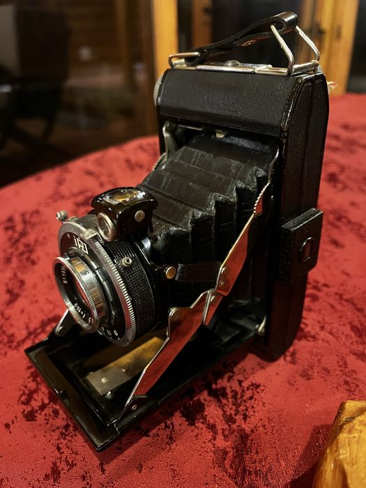 Antiga maquina fotografica kinax