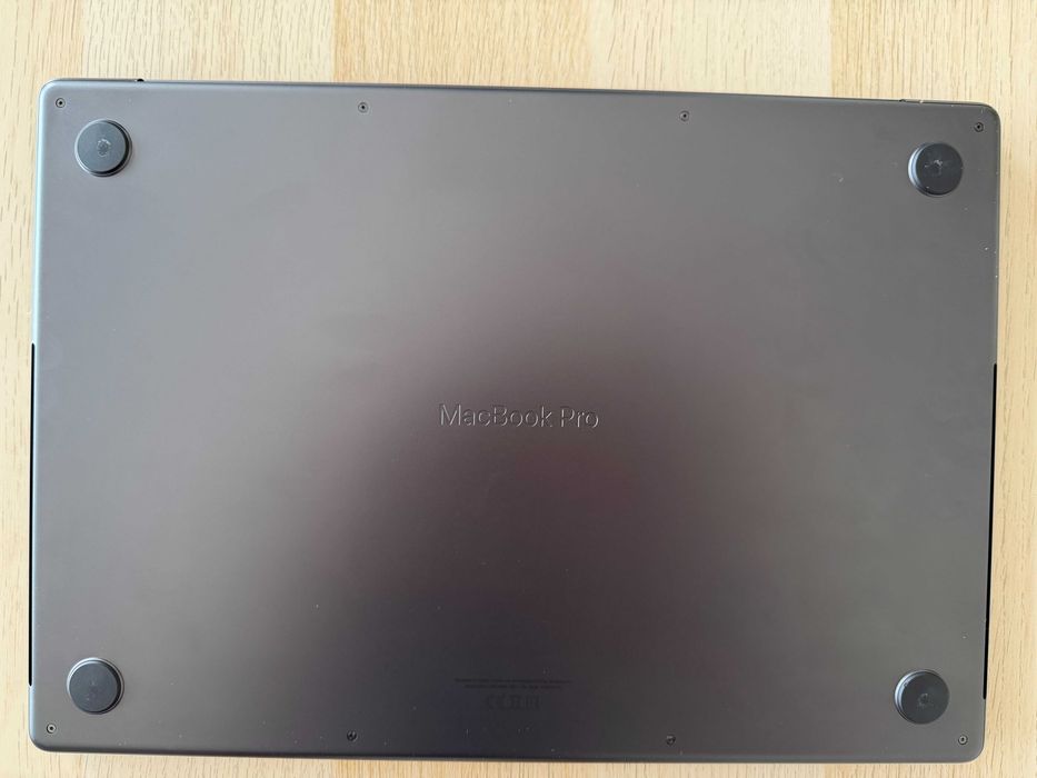 MacBook Pro 16” M4 Pro 24GB | 512GB | Bateria 99%