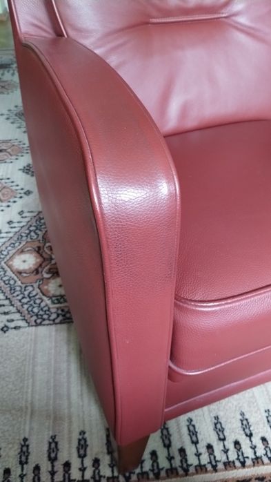Sprzedam dwa fotele skórzane kolor bordo
