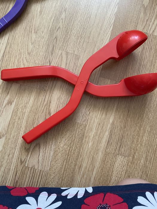 Снежколепы детям, интересная игра