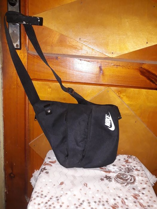 Барсетка Nike через плечо