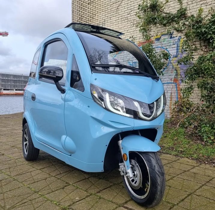 Scooter elétrica 3 rodas não precisa de carta de condução