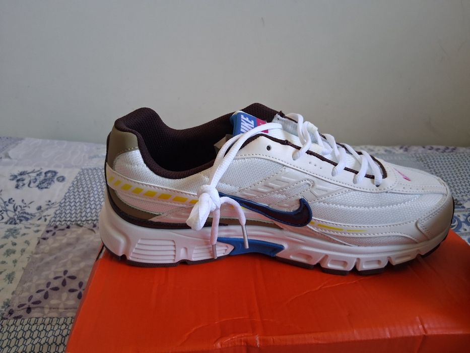 Sapatilhas Nike novas