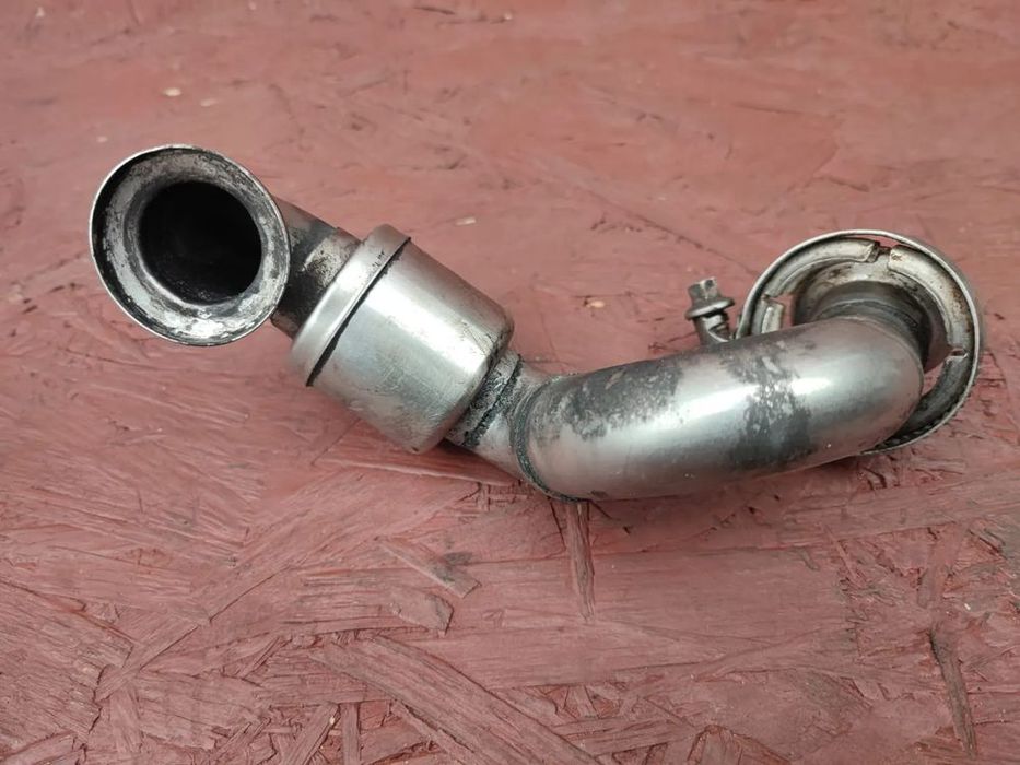 bmw e61 / e60 / e91 / e46 / e39 / e38  oryginalna rurka egr / przewód