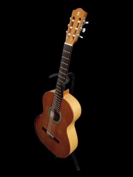 Hiszpańska gitara klasyczna 4/4 Alhambra 2FG Flamenco