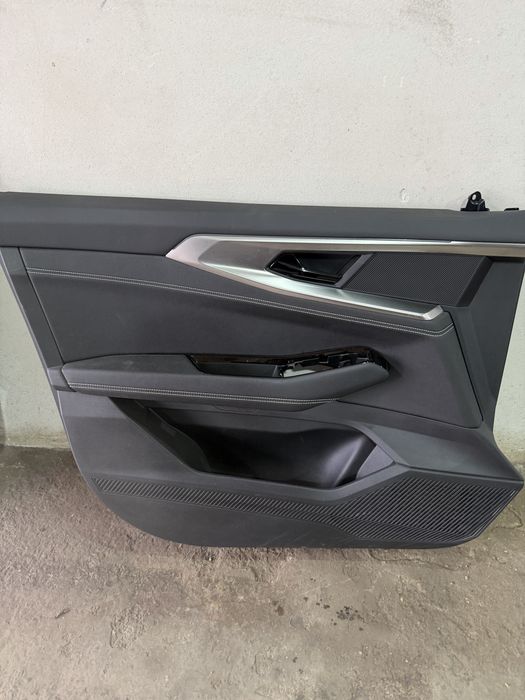 Tapicerka drzwi przód tył renault austral