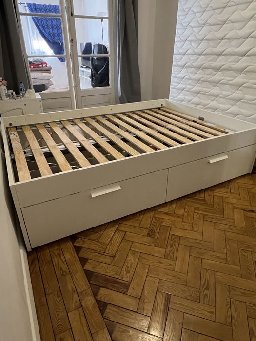 Cama casal Brimnes com arrumaçao