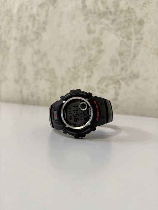 Годинник Casio купувавсь новим