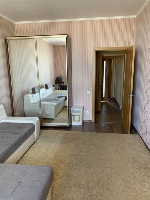 Аренда 3к квартира 12/14 Грековская 5