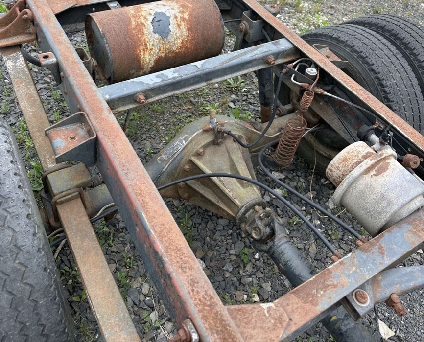 Tylny most resor Nissan B4 40 Cabstar Trade Atleon Bolesławiec