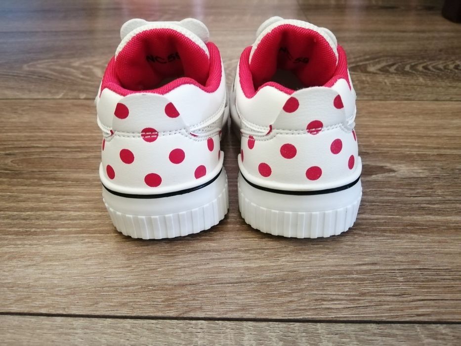 Buciki, adidasy apawwa 24