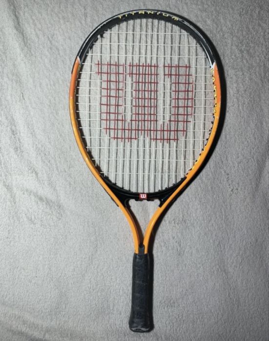 Raquete de tenis laranja Wilson