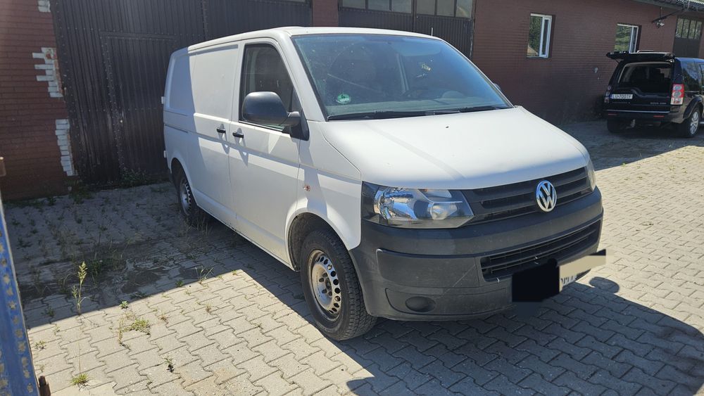 Volkswagen T5 2.0 2015 rok