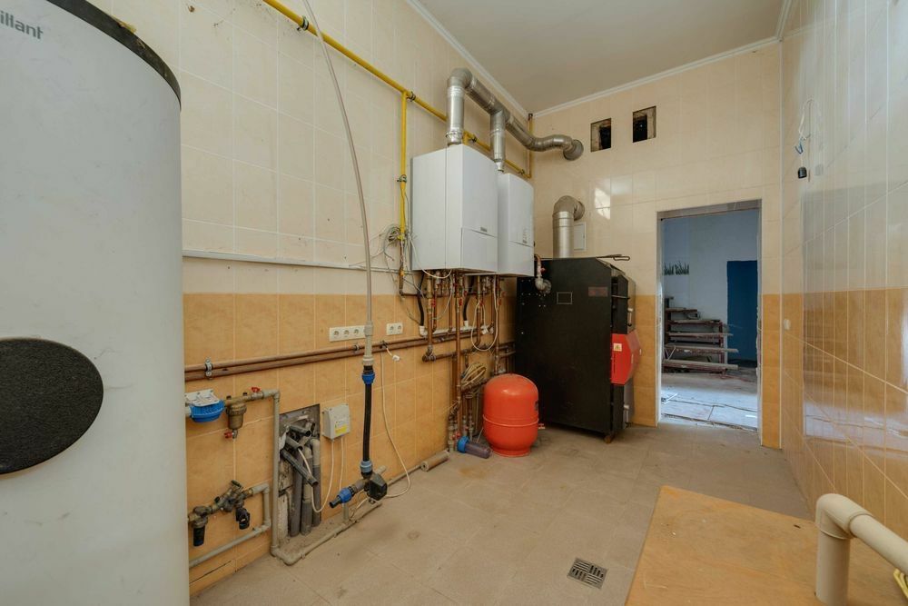 Коттедж, дом VIP класу - "Лісове озеро". Свой пляж! В лесу.