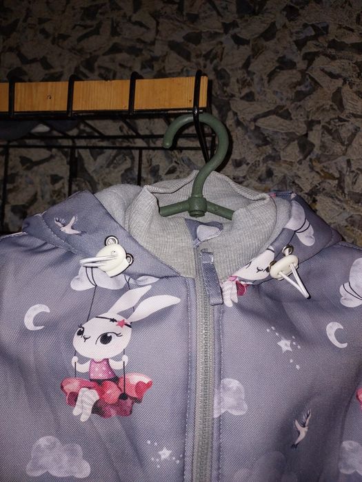 Курточка демисезонная