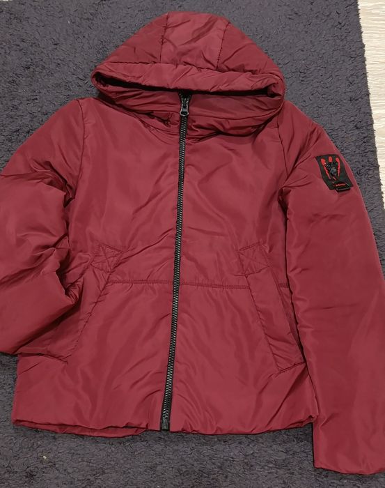 Продам жіночу курточку