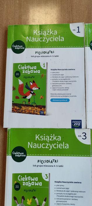 Ciekawa zabawa. Książka dla Nauczyciela