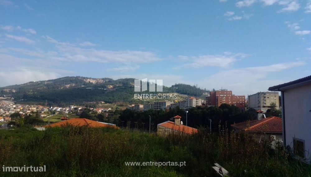 Venda Lote de Terreno p/ Moradia Individual, Alpendurada e Matos, Marc — Alpendorada, Várzea E Torrão, Porto