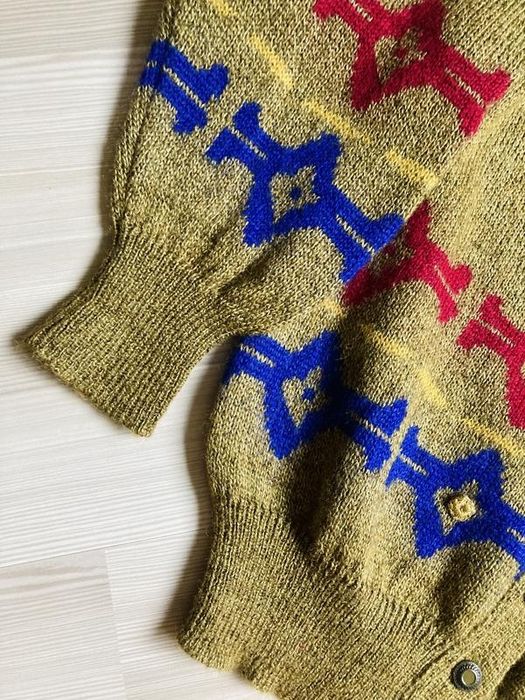 Винтажная тёплая шерстяная  вязаная кофта кардиган