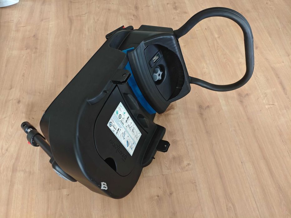 Carrinho Bébécar Ip-Op XL (Modelo 2022) + Ovo Easymaxi basic + Base Isofix