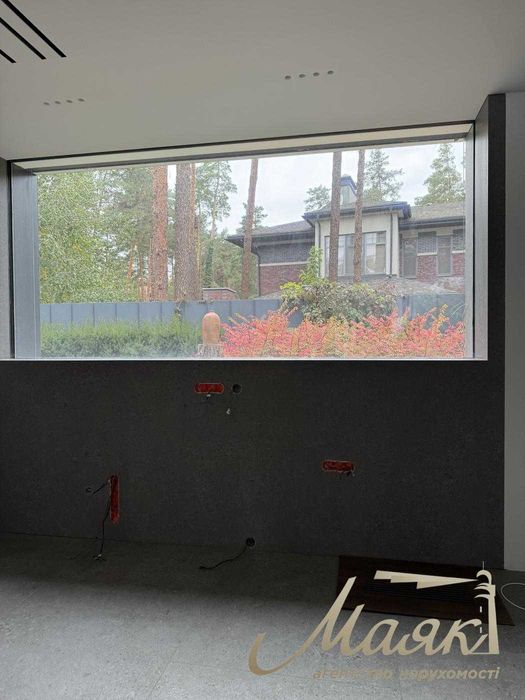 Продажа 1-этажного дома 305 м2, в Плютах