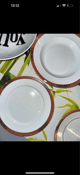 Conjunto de pratos436285916421171202