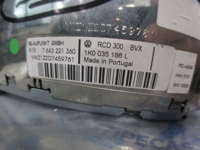 Rádio / auto-rádio VOLKSWAGEN Touran (1T)