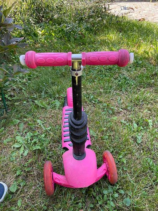 Hulajnoga różowa Scooter