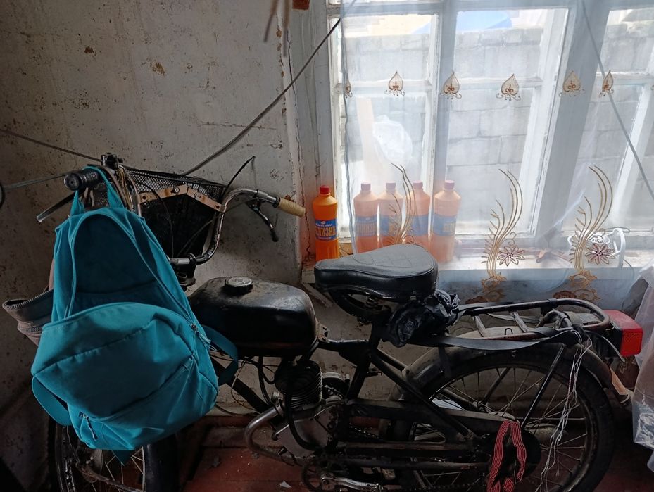 Продам мопед Дирчик