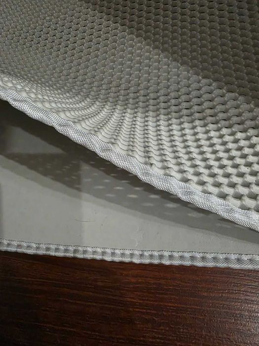 Mata pod kuwetę 75x55 dwuwarstwowa podkładka dla kota szara