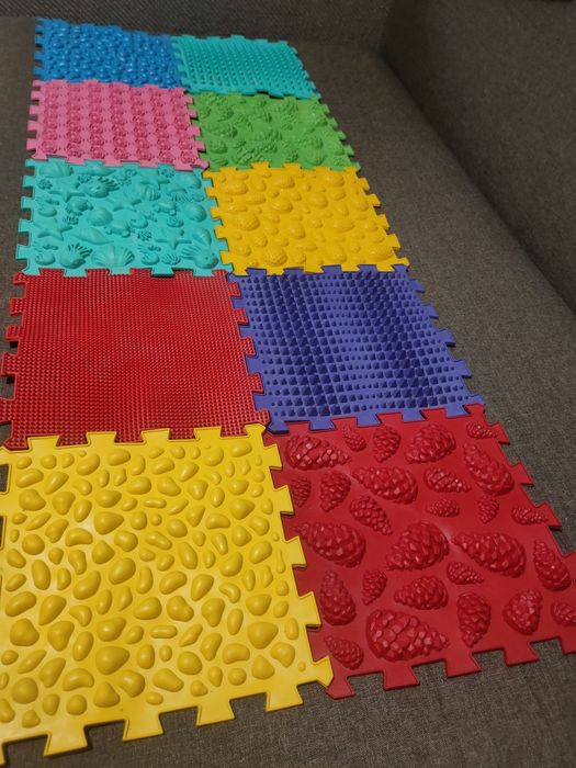 Масажний килимок