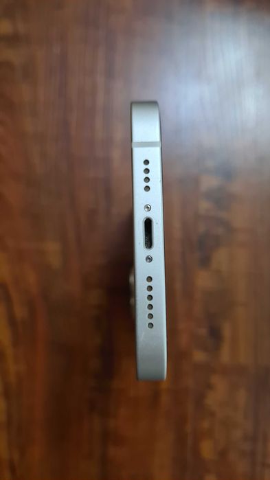 iPhone 14 plus white