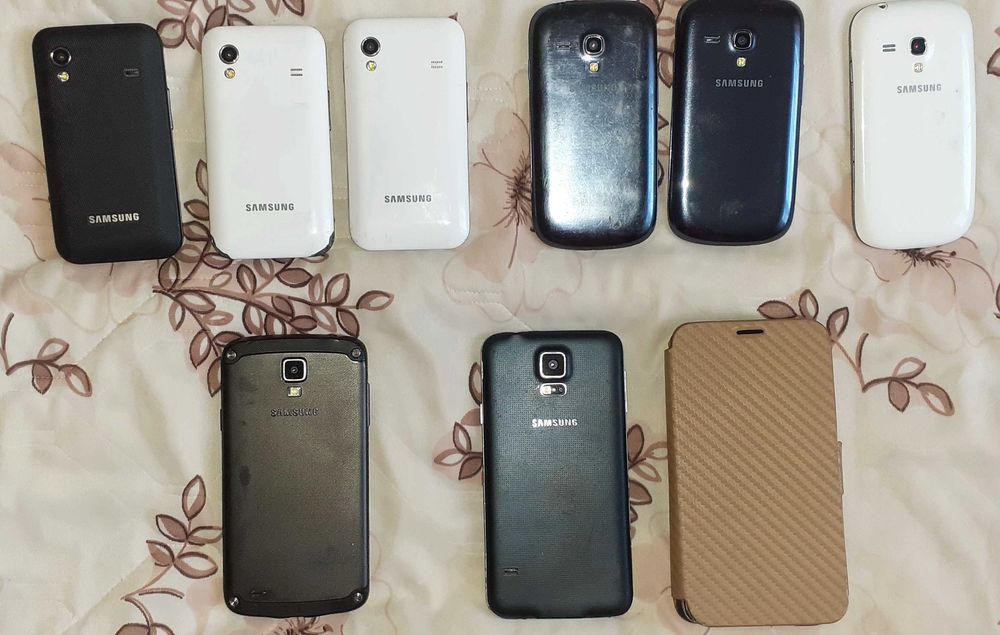 Смартфон Samsung