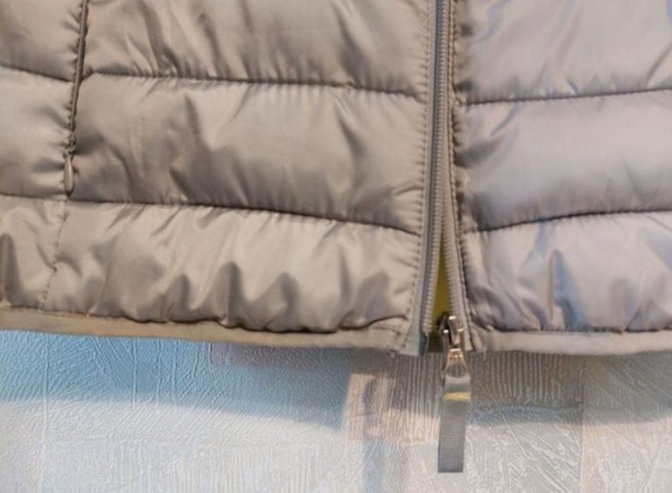 На школьницу весенняя