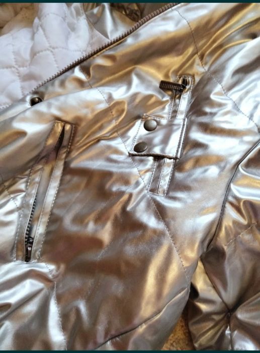 Куртка зимова, песець натур. 46 розмір,